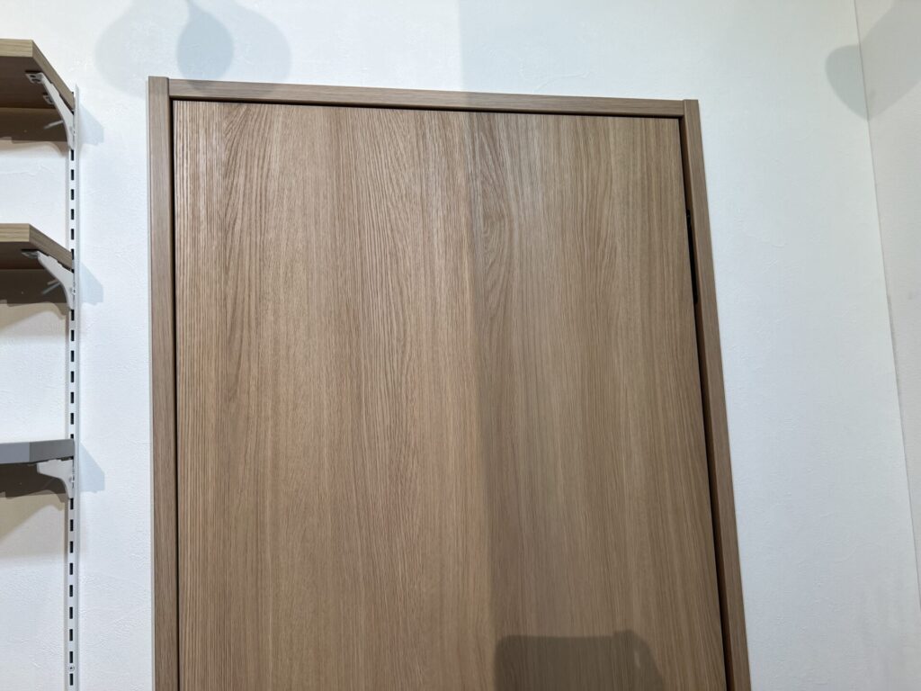 シークレットヒンジ(丁番)拡大の画像