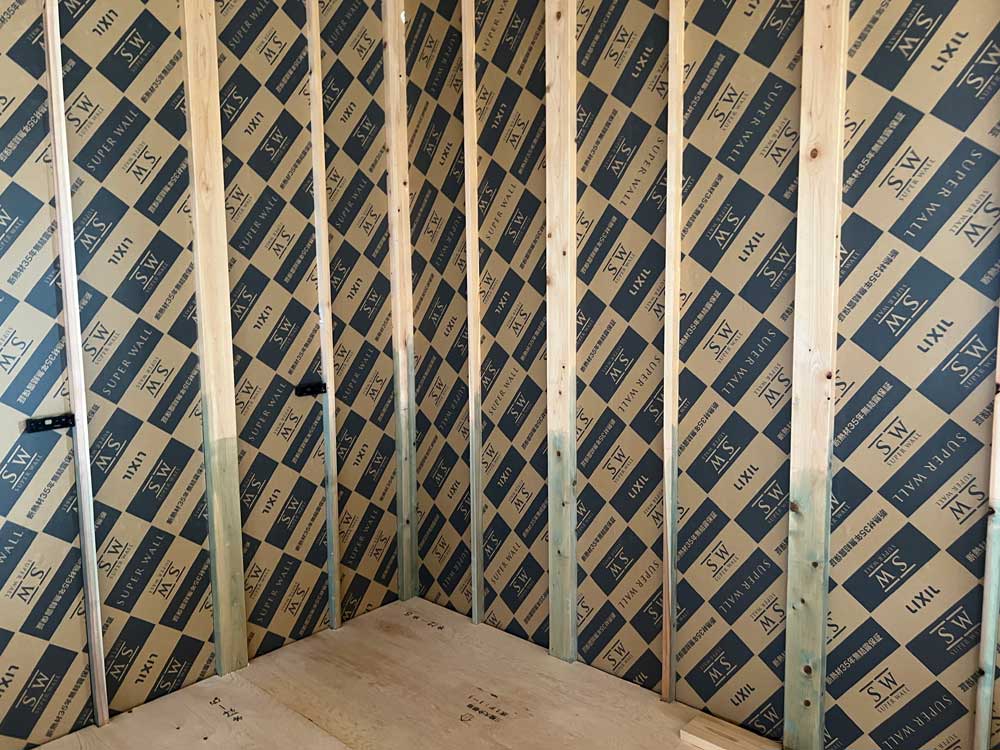 断熱材:スーパーウォール壁パネル