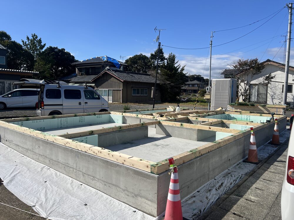 【榛原郡吉田町：16坪2LDKの平屋】新築工事：防蟻処理～上棟を行いました