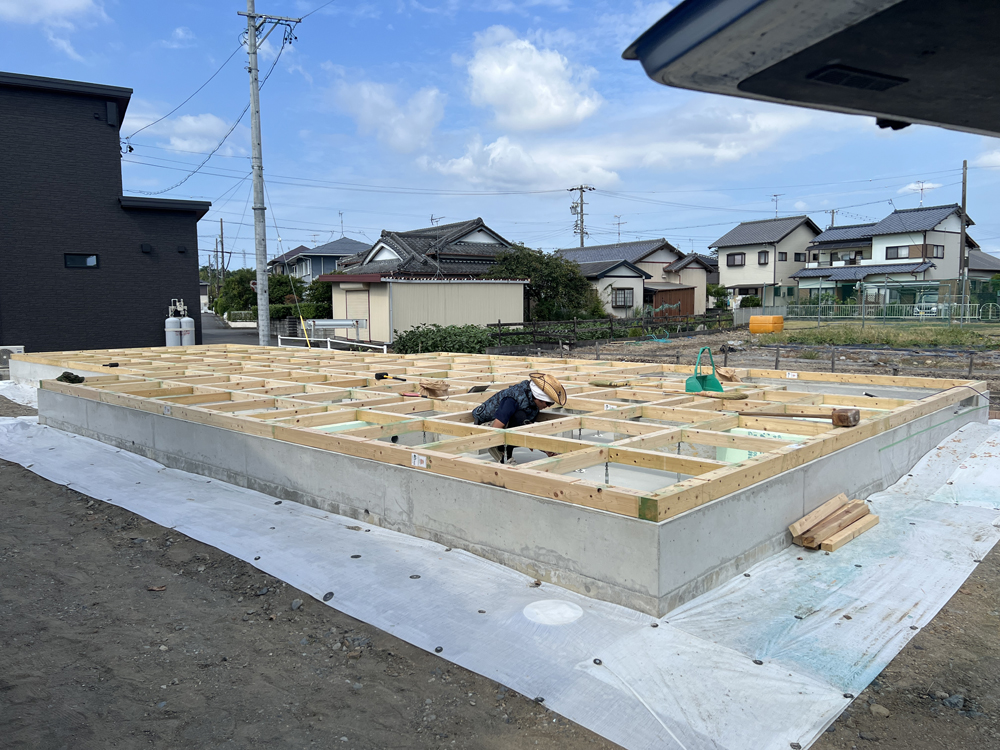 【榛原郡吉田町：28坪2LDKの平屋】上棟～断熱工事を行いました